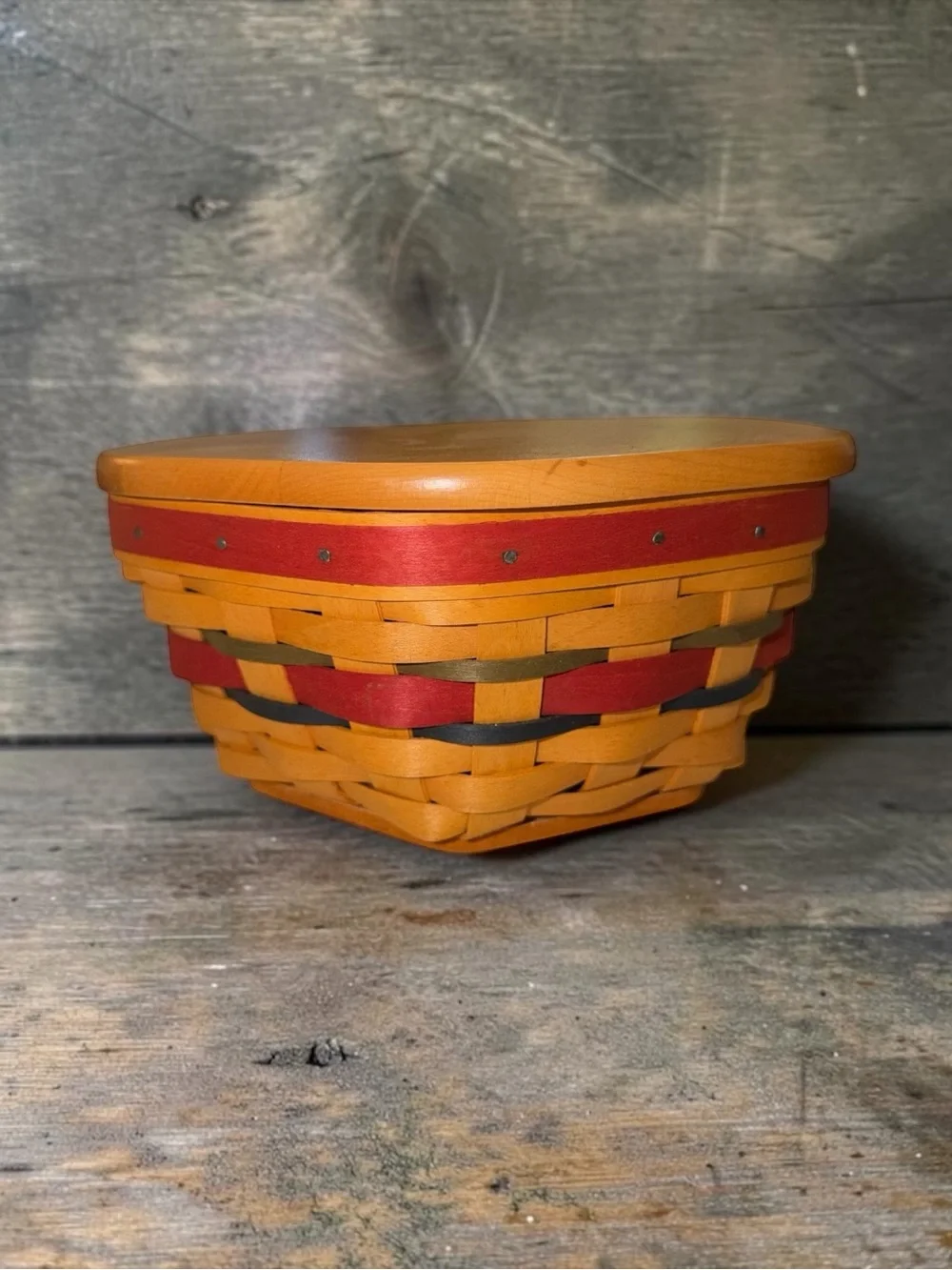 VINTAGE Longaberger Hexagon Basket